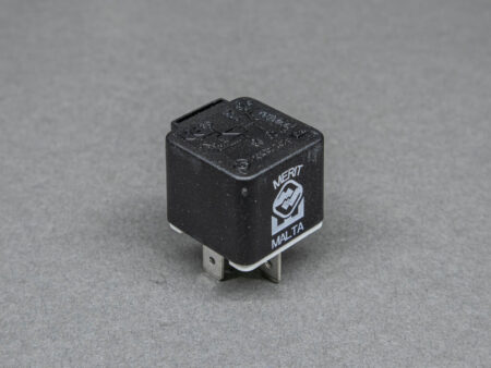 Changeover relay 12V 30A