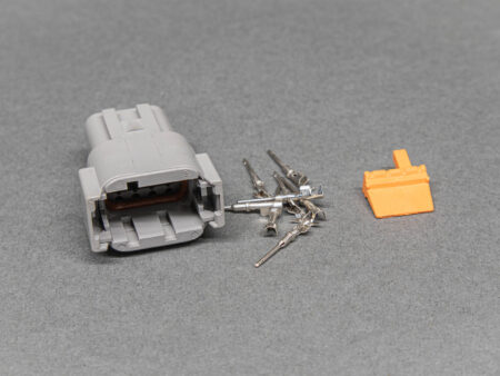 DTM 8-pin female connector