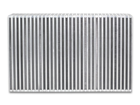Vibrant intercooler core vertical flow