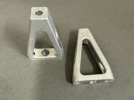Billet Fuelrail brackets BMW S38