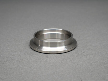 Precision inlet flange v-band housings