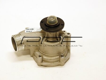 Vattenpump BMW S38